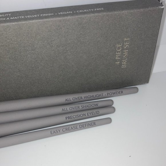 Complex Culture 4 Piece Brush Set NIB - Picture 5 of 5